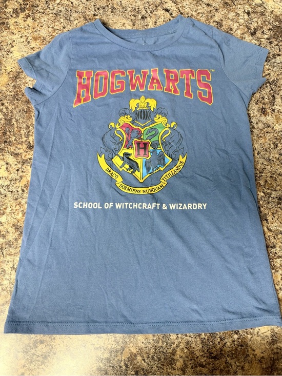 Harry potter Other - Hogwarts Crest Short-Sleeve Kids Tee - Blue with Red & Yellow Crest